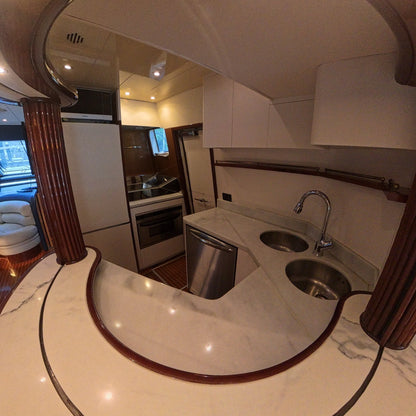Yate 70' Azimut