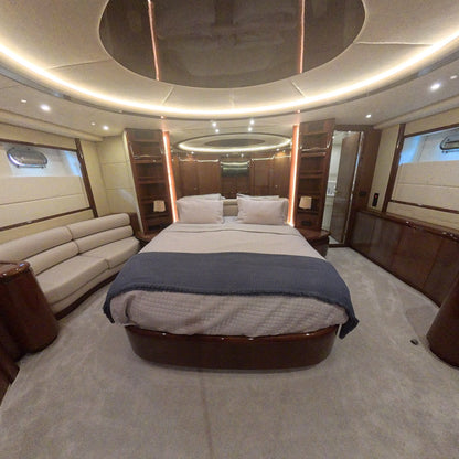 Yate 70' Azimut