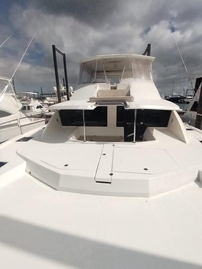 Catamarán 51'