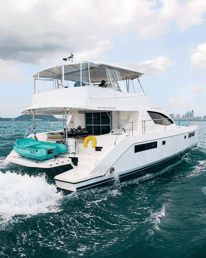 Catamarán 51'