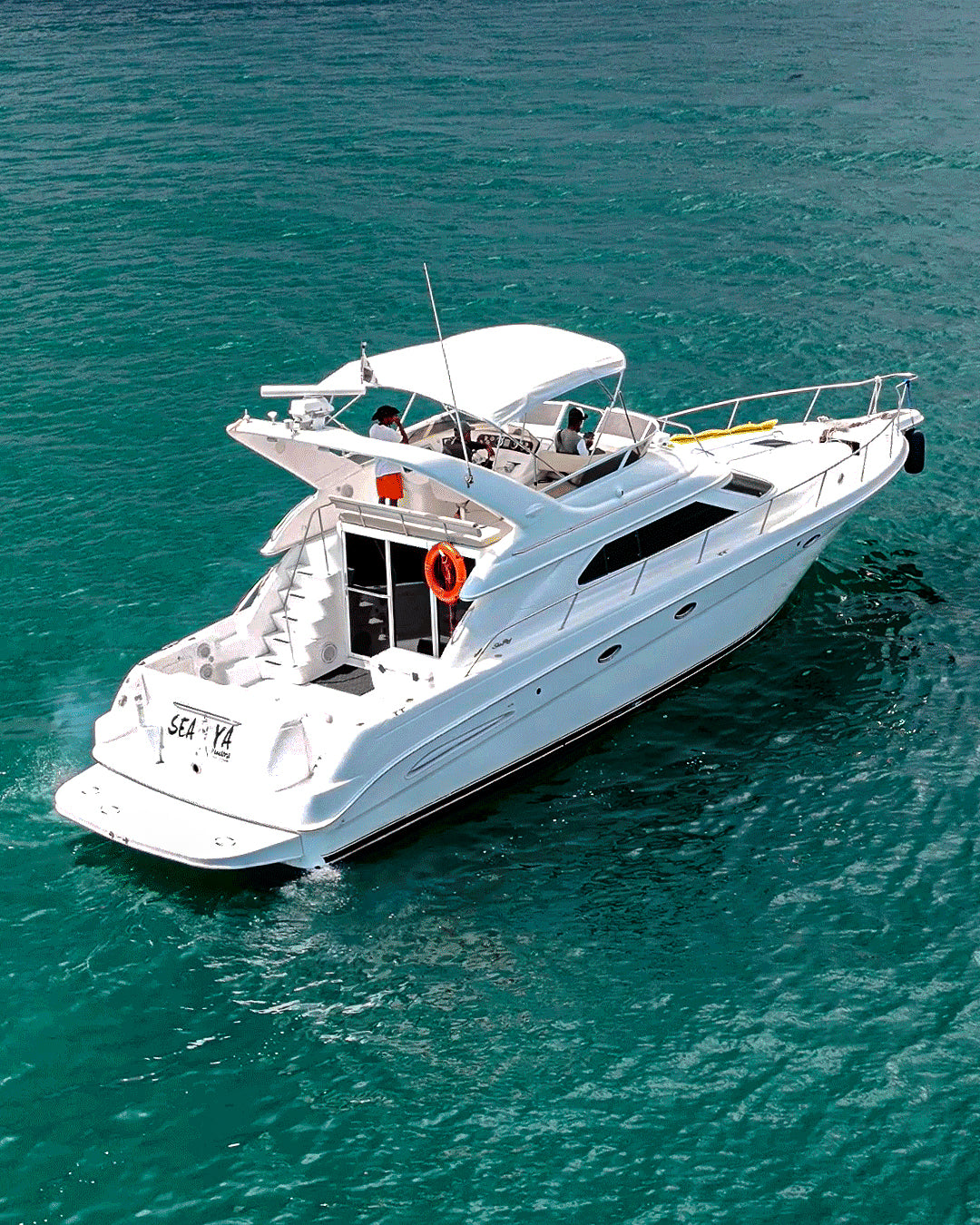 Sea Ray 47' Yacht