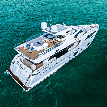 Yate de Lujo 100' Ferretti