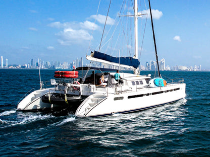 Catamaran 56' 