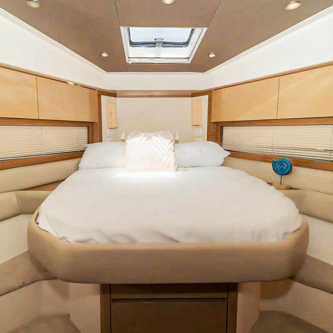 Yate 52' Azimut