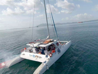 Catamarán 59'