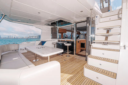 Catamarán 54' Aquila
