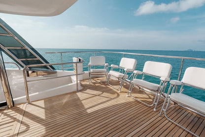 Catamarán 54' Aquila